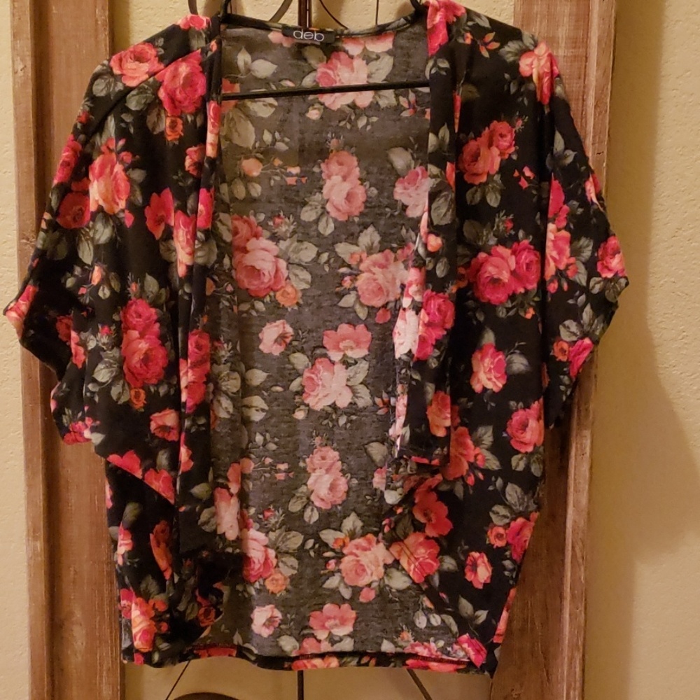 Floral short sleeved cardigan